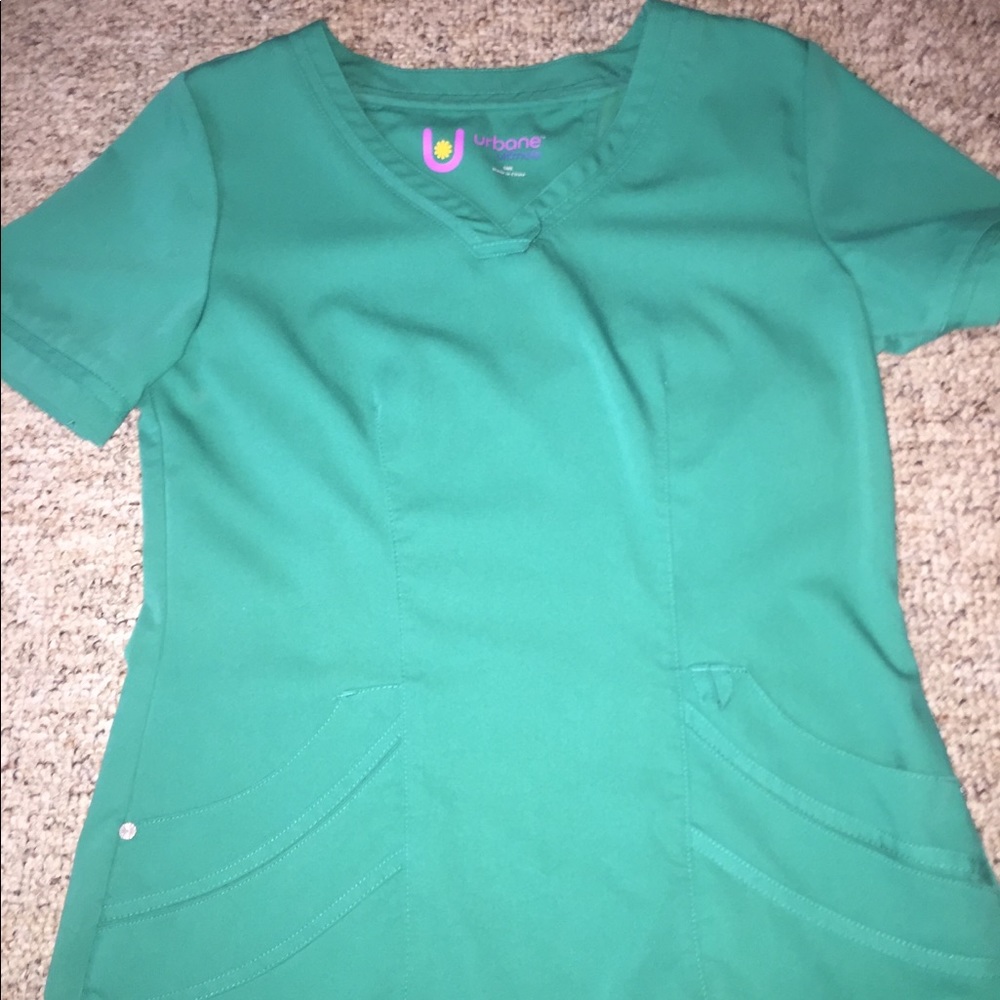 Scrub top